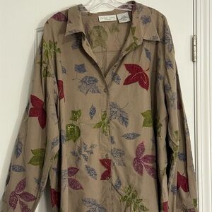 Victoria Jones Woman Leaf Print Button Down Shirt - Red, Green, Blue on Tan